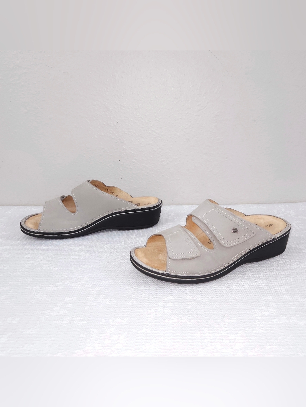 FINN Comfort Sandals EU 37 Gray Nubuck Jamaika Double Strap Slide